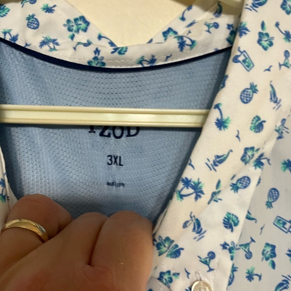 IZOD button down short sleeve graphic dress shirt 3X - Picture 4 of 4